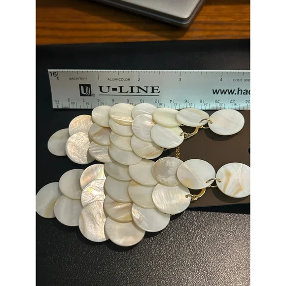 Women's Aiden White Mother of Pearl Dangle Earrings One Size - Picture 4 of 5